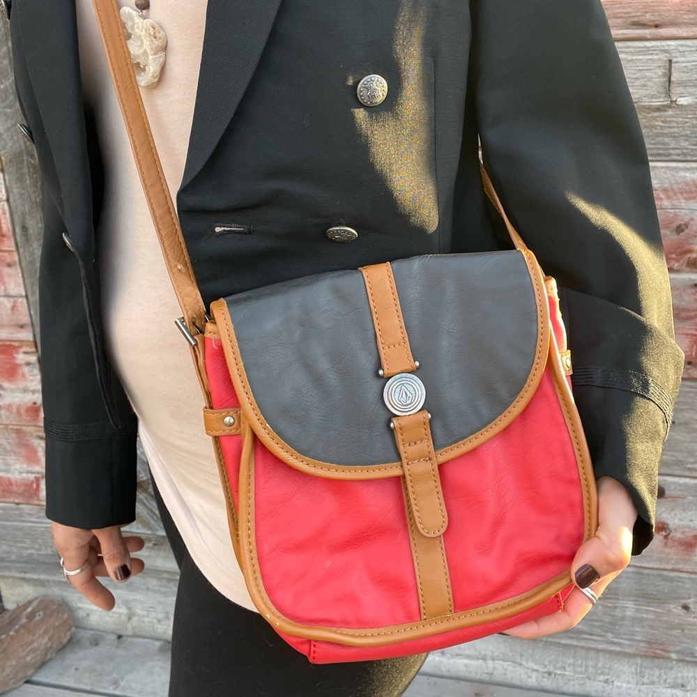 Volcom Braided Leather Purse Crossbody Bag